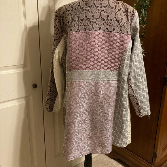 Multiple fun and different light / Medium weight coat size 1 XLARGE - Picture 3 of 7